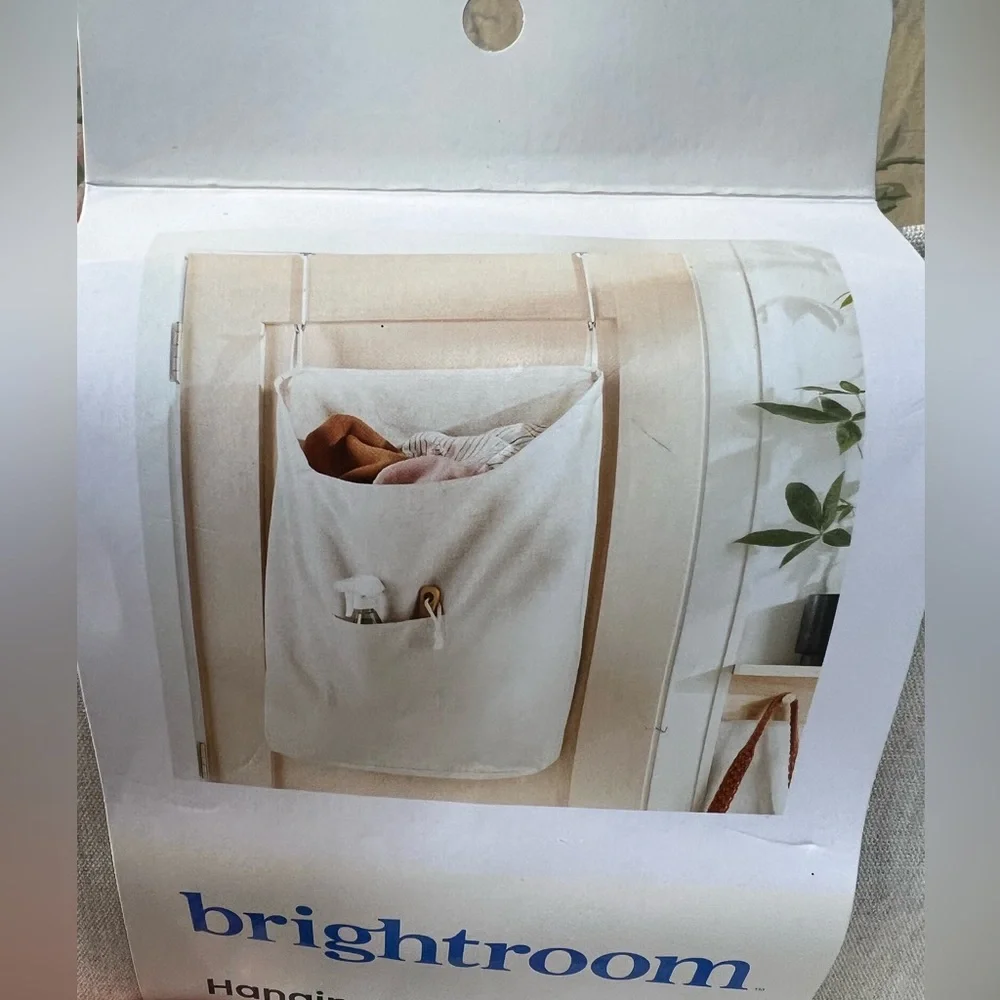 Brighton Cream Hanging Laundry Bag